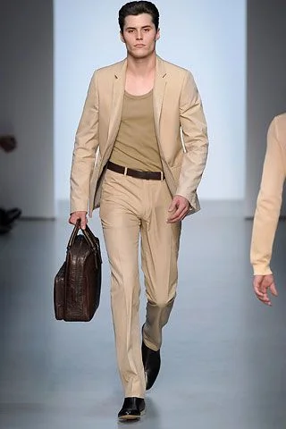 Look 25